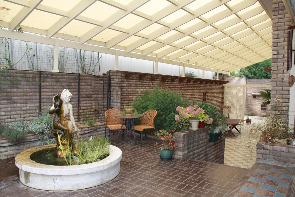 Bathurst Heights Bed & Breakfast Exterior photo